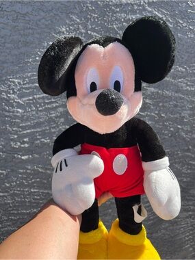 Vintage 2000s Disney Mickey Mouse 16” Plush PO